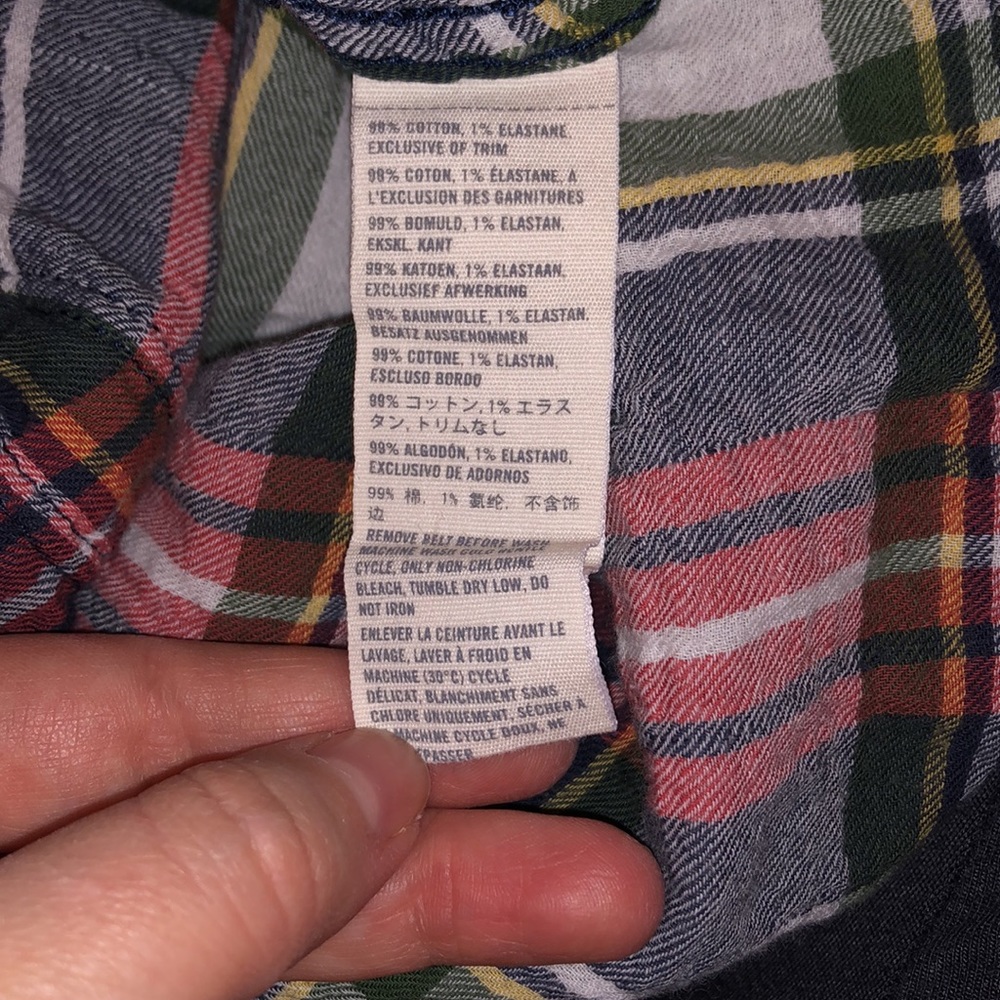 Abercrombie & Fitch Size M Button Down - image 4